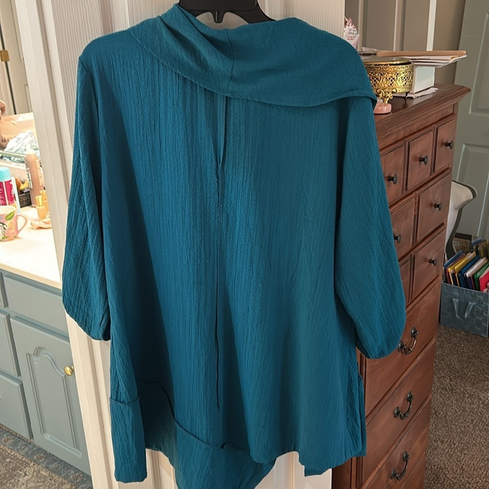 Ali Miles Cowl Neck Roll Tab Sl SZ XL Asymmetrical Textured Teal Tunic Top - Picture 5 of 7